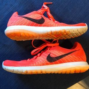 Great condition Nike Fury Flex Run